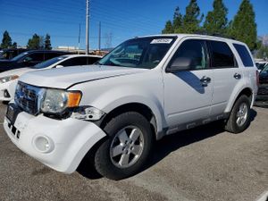 Ford Escape XLT 2.5L 4 2012