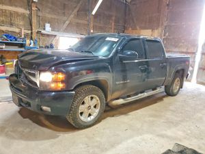 Chevrolet Silverado 1500 K1500 LTZ 5.3L 8 2011