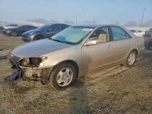 Toyota Camry LE 2.4L 4 2002