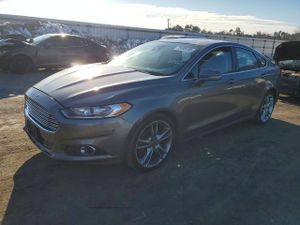 Ford Fusion TITANIUM 2.0L 4 2013