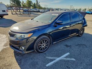 Toyota Camry BASE 2.5L 4 2012