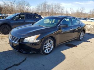 Nissan Maxima S 3.5L 6 2010