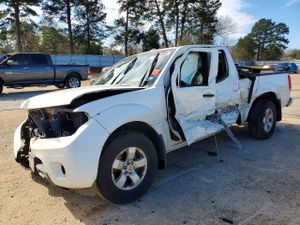 Nissan Frontier SV 4.0L 6 2013