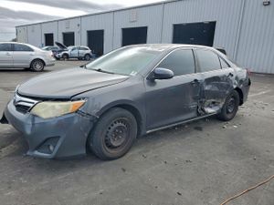 Toyota Camry BASE 2.5L 4 2012