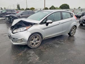 Ford Fiesta SE 1.6L 4 2015