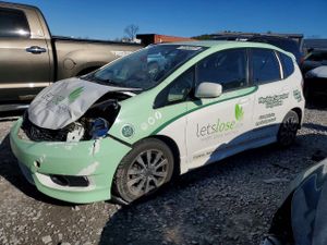 Honda Fit SPORT 1.5L 4 2013