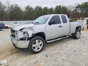 Chevrolet Silverado 1500 C2500 HEAVY DUTY 6.0L 8 2011