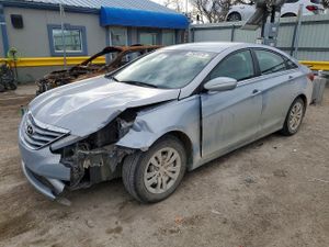 Hyundai Sonata GLS 2.4L 4 2012