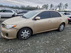 Toyota Corolla BASE 1.8L 4 2011