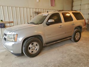 Chevrolet Tahoe C1500 LS 5.3L 8 2011