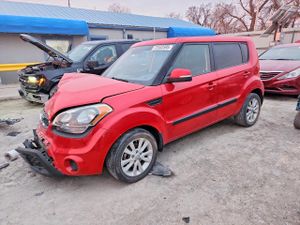Kia Soul + 2.0L 4 2012