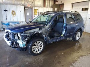 Subaru Forester 2.5X PREMIUM 2.5L 4 2012