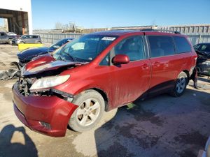Toyota Sienna LE 3.5L 6 2014