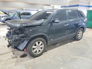 Kia Sorento LX 2.4L 4 2013