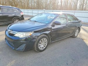 Toyota Camry HYBRID 2.5L 4 2012