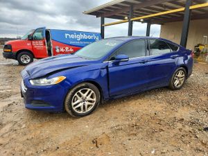 Ford Fusion SE 2.5L 4 2014