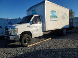Ford Econoline E350 SUPER DUTY CUTAWAY VAN 5.4L 8 2013
