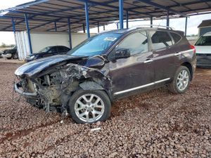 Nissan Rogue S 2.5L 4 2012