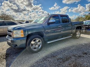 Chevrolet Silverado 1500 C1500 LT 5.3L 8 2011