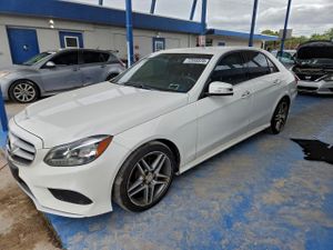 Mercedes-Benz E 350 4MATIC 3.5L 6 2015