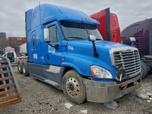 Freightliner Cascadia 14.9L 6 2013