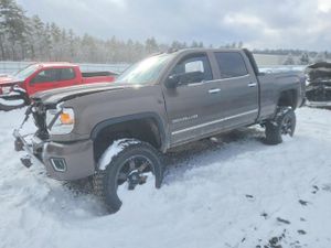 GMC Sierra K2500 DENALI 6.6L 8 2015