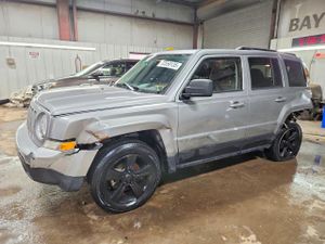 Jeep Patriot LATITUDE 2.4L 4 2015