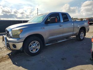 Toyota Tundra DOUBLE CAB SR5 5.7L 8 2007