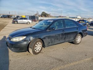 Toyota Camry LE 2.4L 4 2005