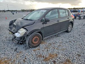 Nissan Versa S 1.8L 4 2012