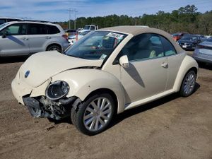 Volkswagen Beetle CONVERTIBLE SE 2.5L 5 2008