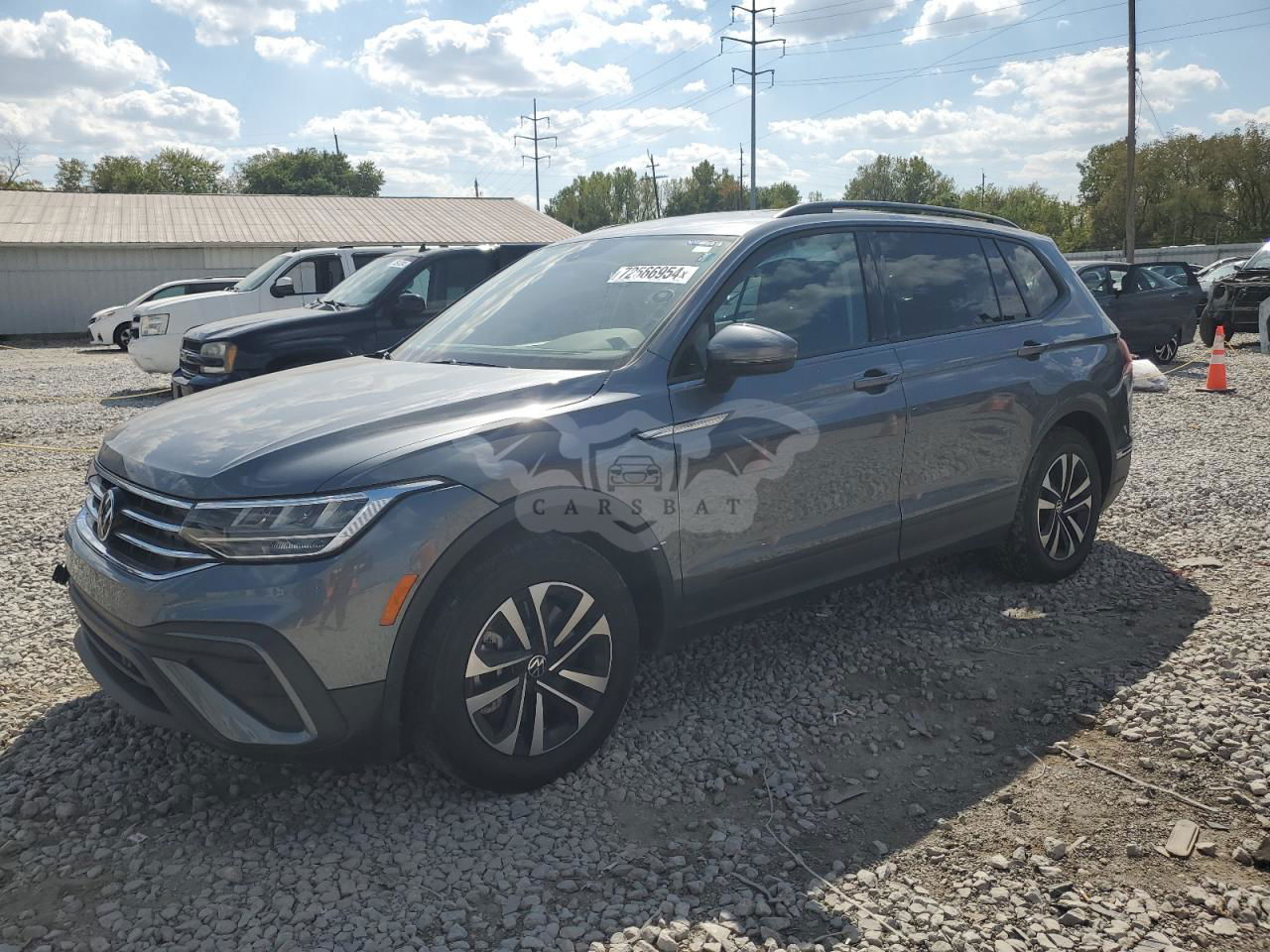 Volkswagen Tiguan S 2.0L  4 2023