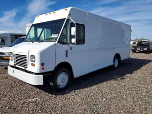 Freightliner Business Class M2 M LINE WALK-IN VAN 5.9L 6 2005