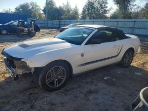 Ford Mustang 3.7L 6 2011