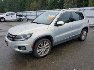 Volkswagen Tiguan S 2.0L 4 2012