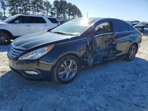 Hyundai Sonata SE 2.4L 4 2013