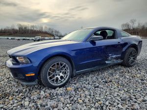Ford Mustang 3.7L 6 2012