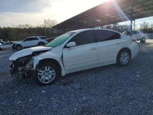 Nissan Altima BASE 2.5L 4 2010