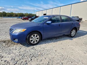 Toyota Camry BASE 2.5L 4 2010