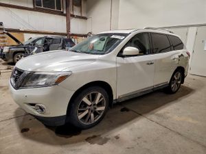 Nissan Pathfinder S 3.5L 6 2014