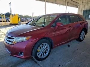 Toyota Venza LE 2.7L 4 2013