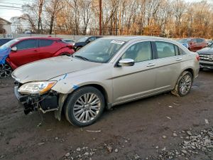 Chrysler 200 LIMITED 3.6L 6 2013