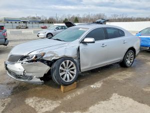 Lincoln MKS 3.7L 6 2015