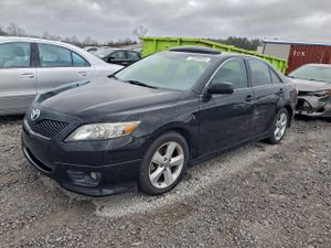 Toyota Camry BASE 2.5L 4 2011