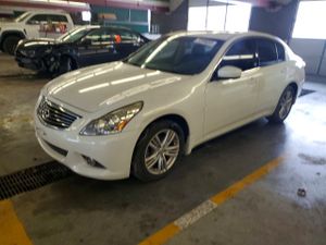 Infiniti G37 3.7L 6 2013