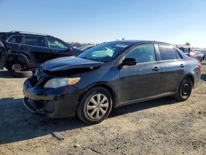 Toyota Corolla 1.8L 4 2013