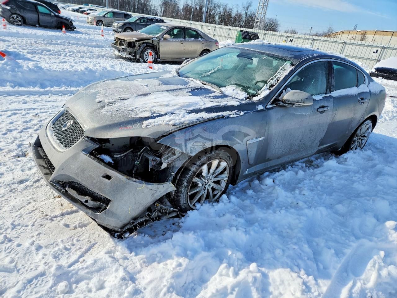 Jaguar XF 2.0L 4 2013