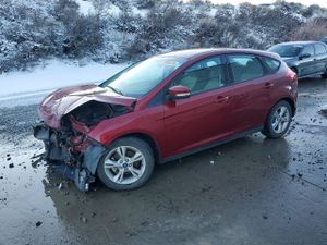 Ford Focus SE 2.0L 4 2014