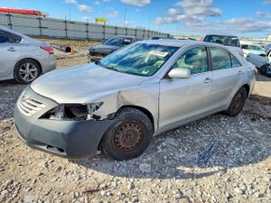 Toyota Camry BASE 2.4L 4 2009