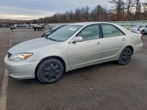 Toyota Camry LE 2.4L 4 2003